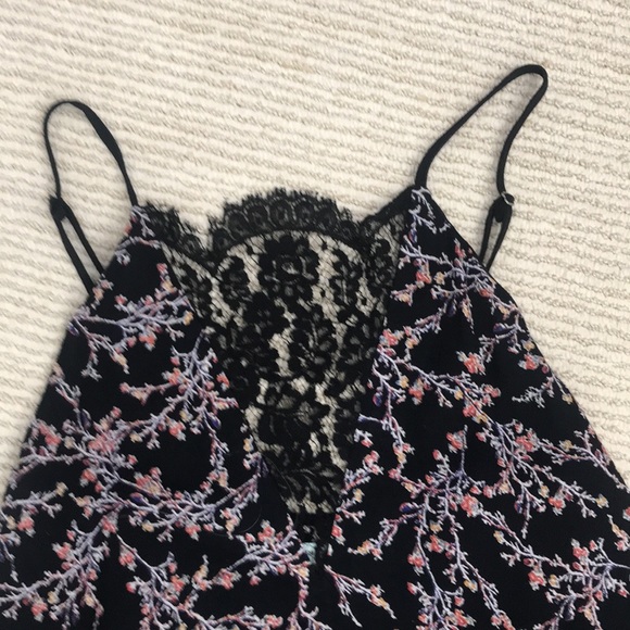 Urban outfitters Kimchi blue - Picture 2 of 3